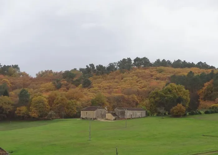 Votre En Perigord : La Grangette. * Sauveterre-la-Lemance