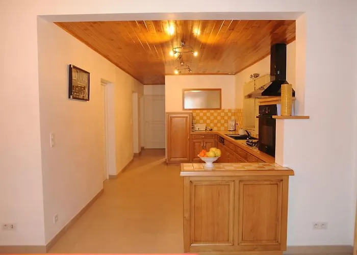 Votre En Perigord : La Grangette. * Sauveterre-la-Lemance