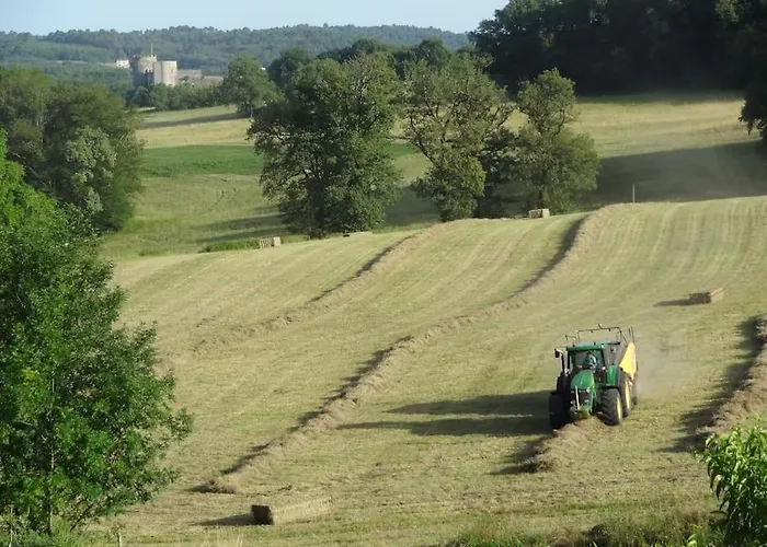 Дом отдыха Votre En Perigord : La Grangette. Sauveterre-la-Lemance
